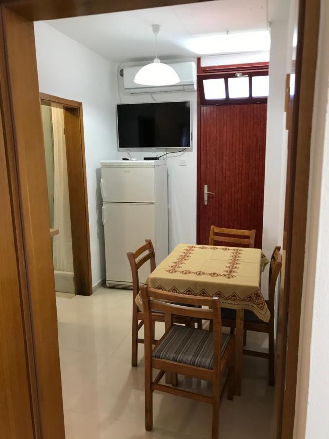 Bava Apartment Ugljan Exterior photo